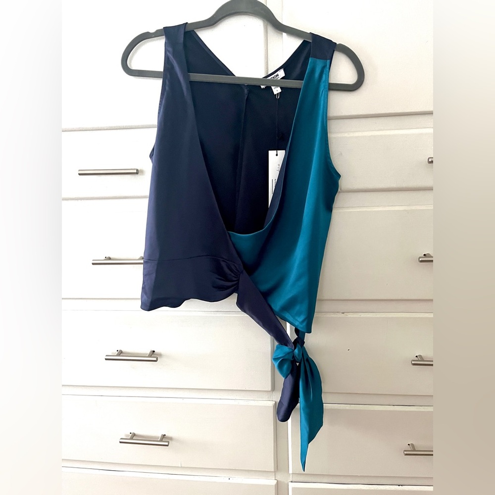Express Edition wrap tie front shirt in navy and green size small